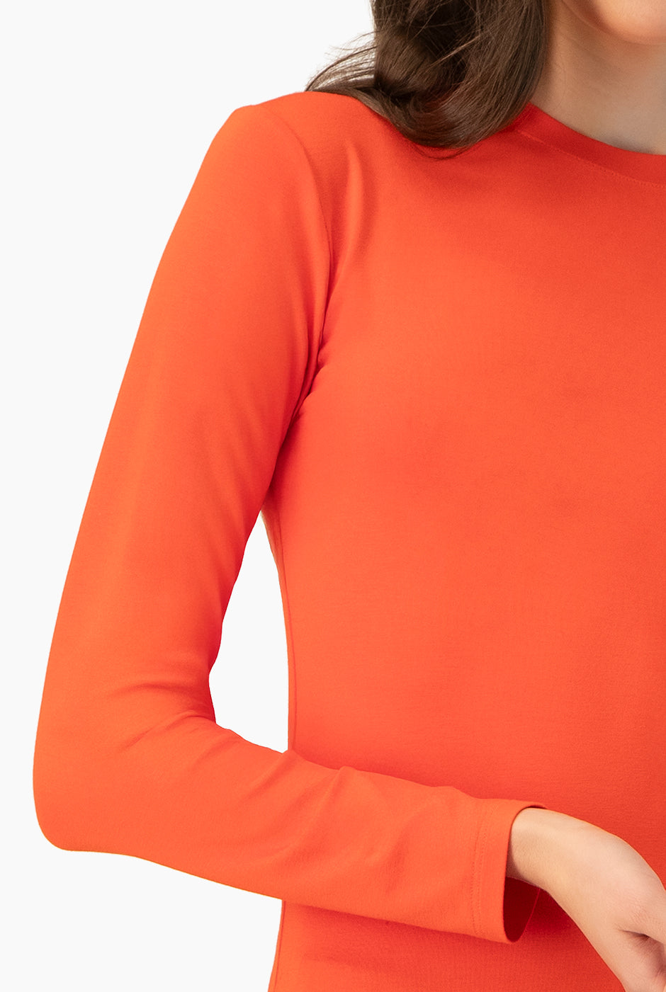 Playera básica lisa naranja manga larga de Ivonne