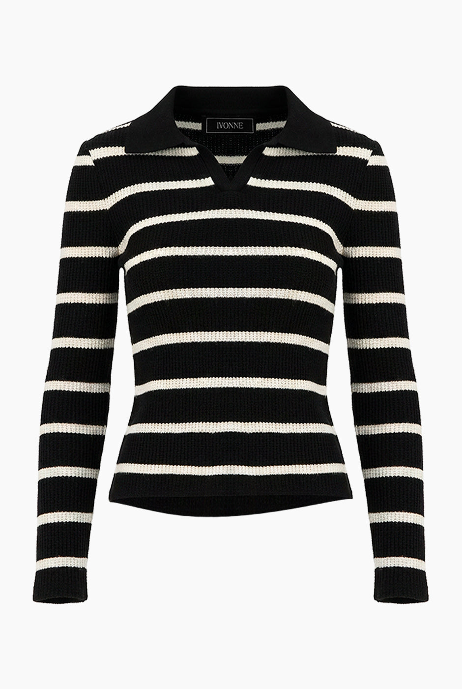 Blusa tejida negra de rayas con cuello camisero y mangas largas