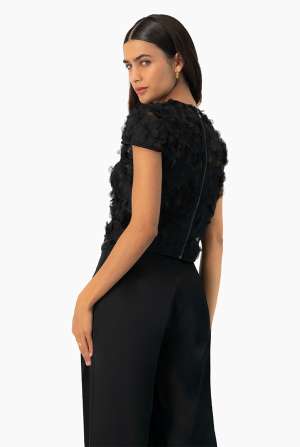 Blusa negra recta de cuello redondo