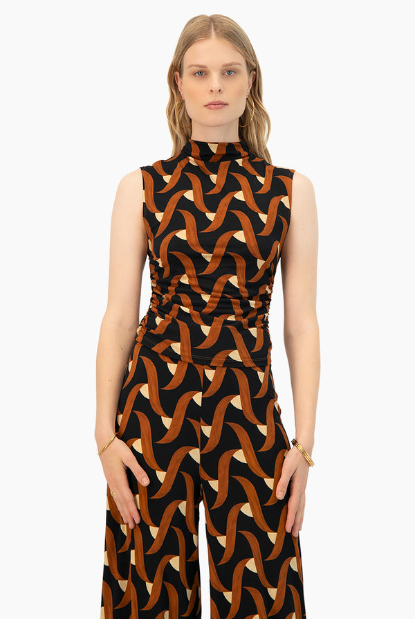 Blusa estampada fruncida