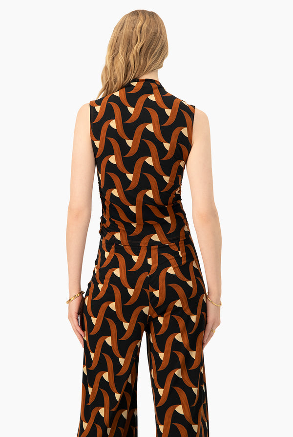 Blusa estampada fruncida