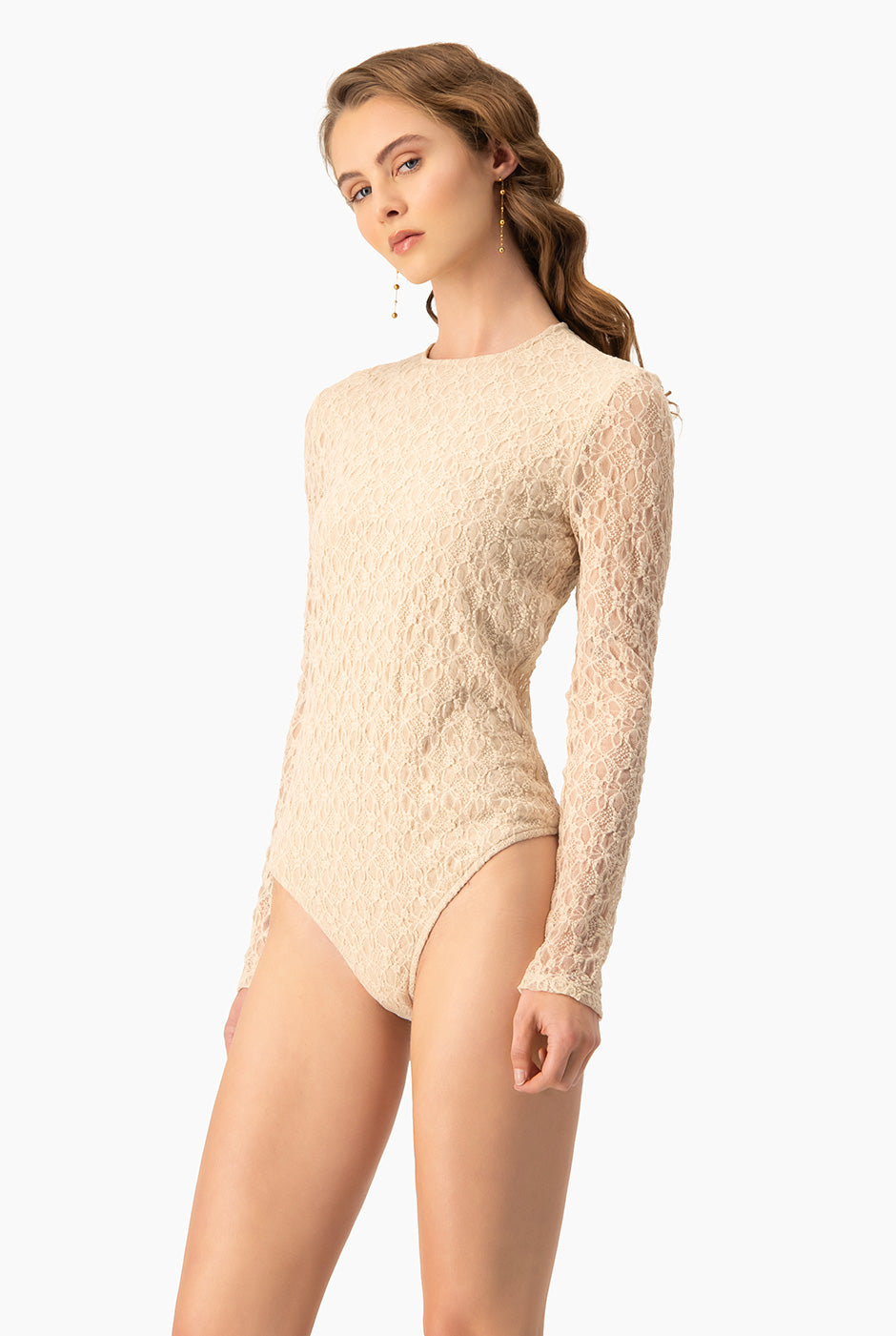 Body beige de encaje, manga larga, elegante y entallado
