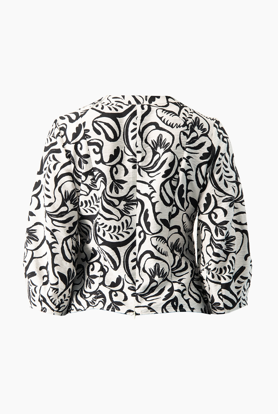 Blusa recta estampada floral blanco y negro, manga 3/4