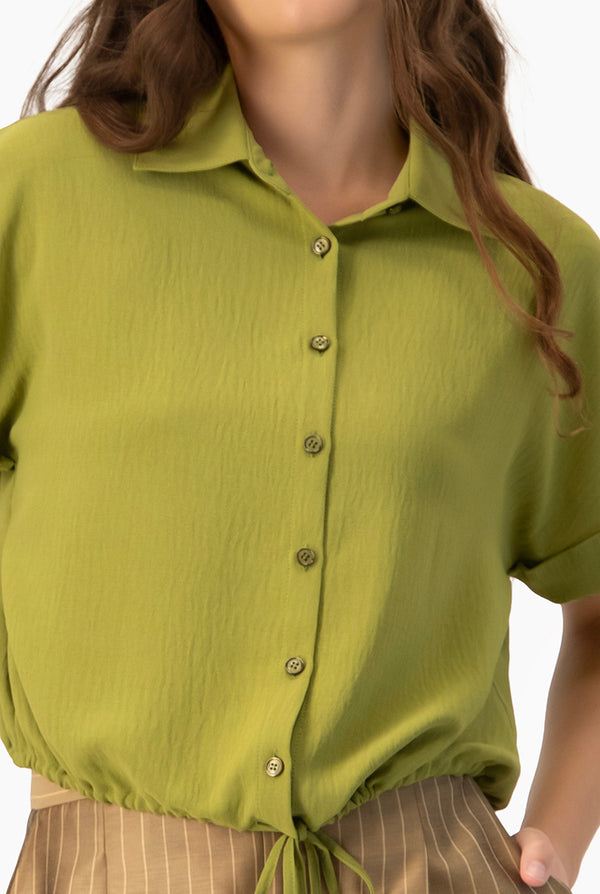 Blusa camisera de amarre