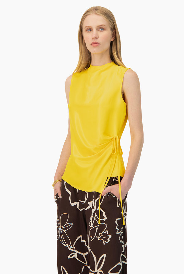 Blusa Ivonne lisa con amarre