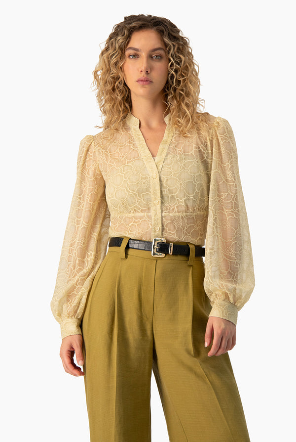Blusa Ivonne semi transparente