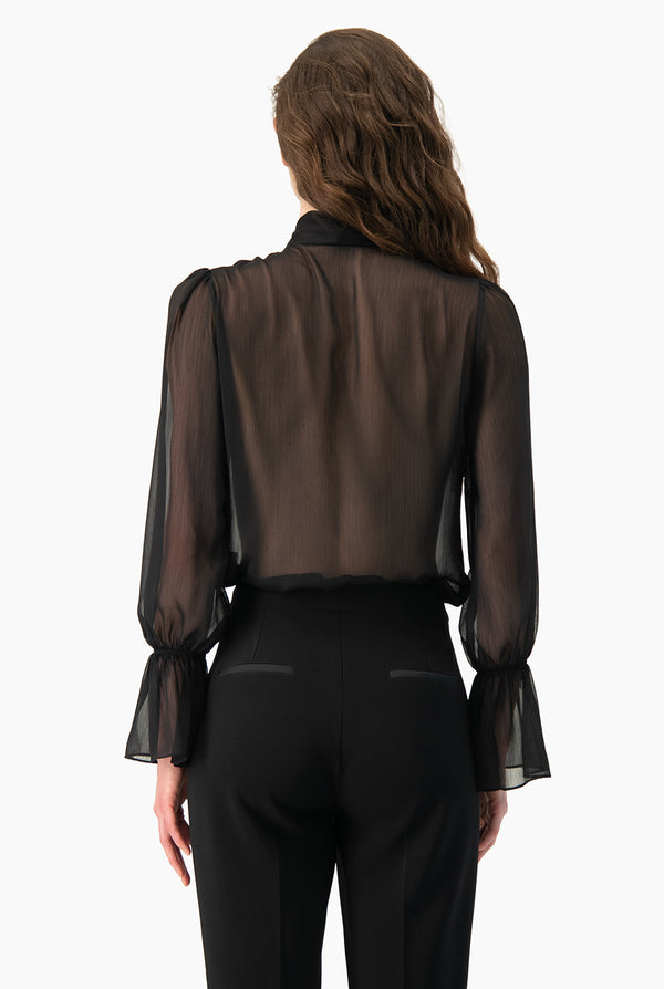 Blusa Ivonne negra cinta en cuello
