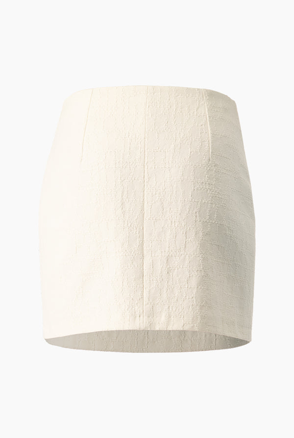 Falda corta con cierre en costado