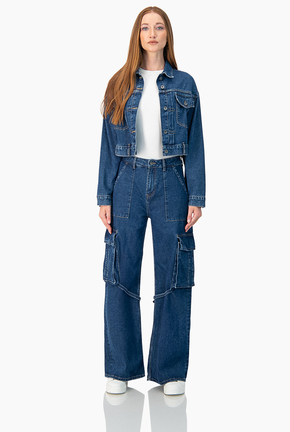 Jeans cargo de pierna ancha