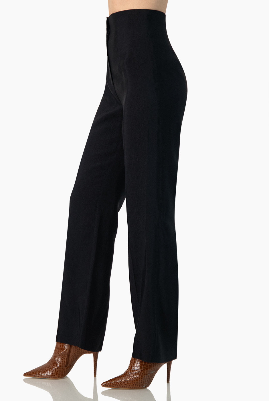 Pantalon recto en tono negro