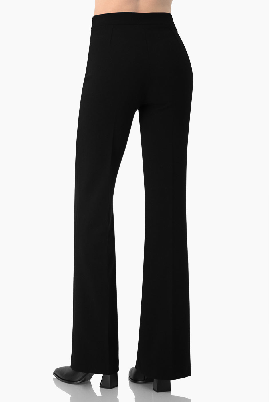 Pantalon recto negro con cierre