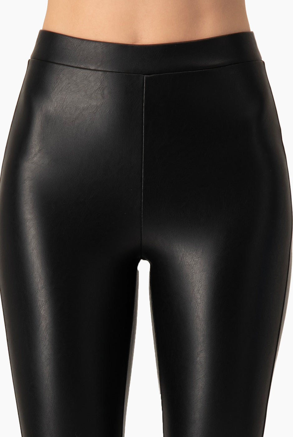 Legging PU Basic negro de ecopiel elástico