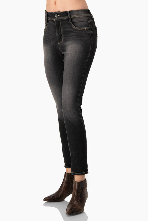 Jeans skinny con pinzas