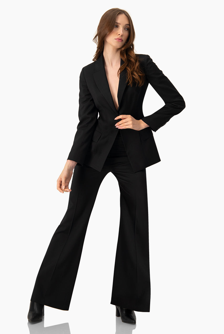 Pantalón negro recto sastreado de lana