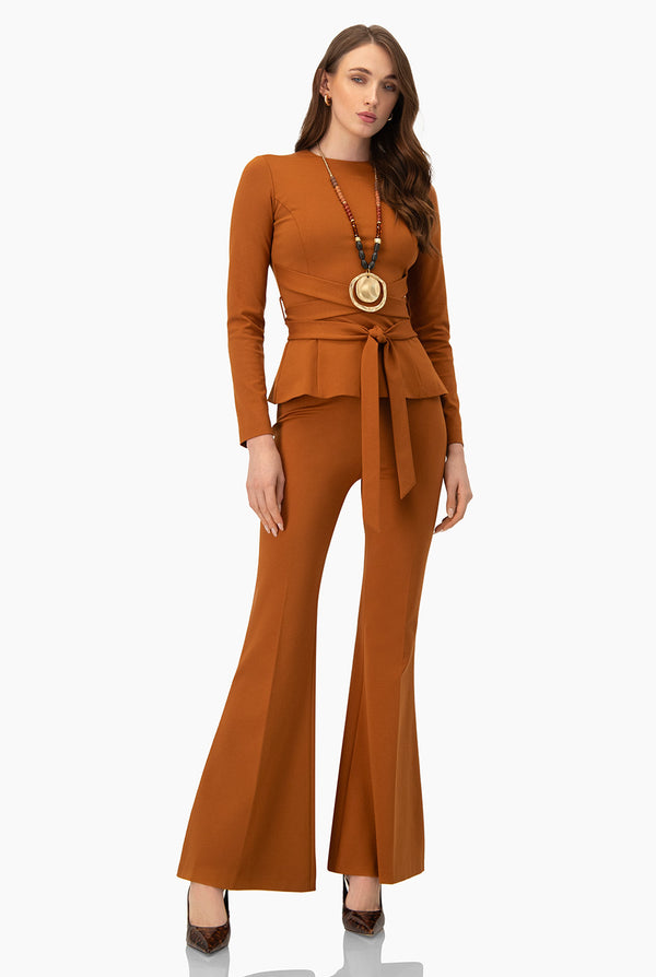 Pantalon campana pretina en V