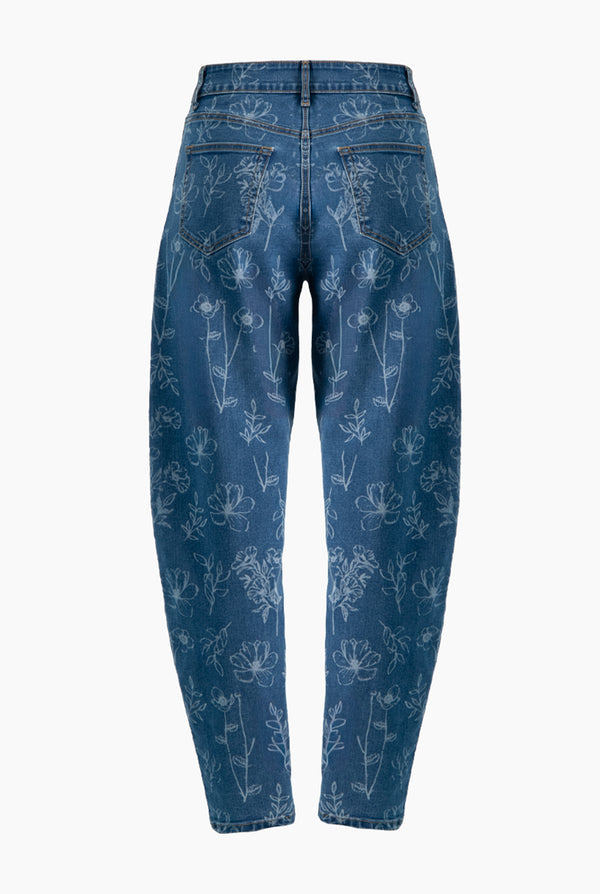 Jeans amplio con detalle floral