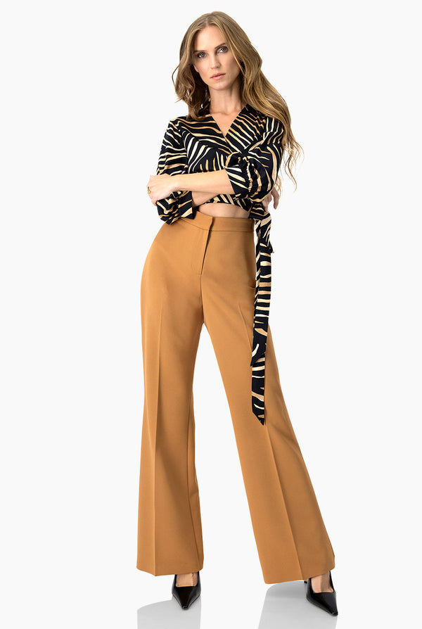 Pantalon semi campana