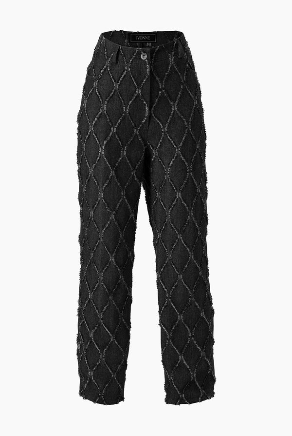 Pantalon recto con destruccion