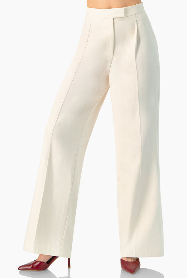 Pantalon recto en tono marfil