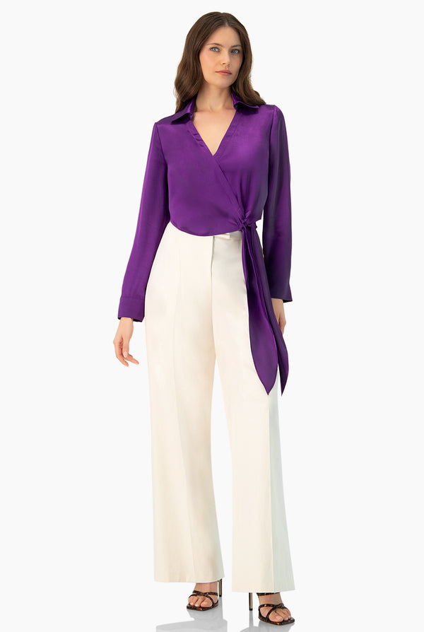 Pantalon recto en tono marfil