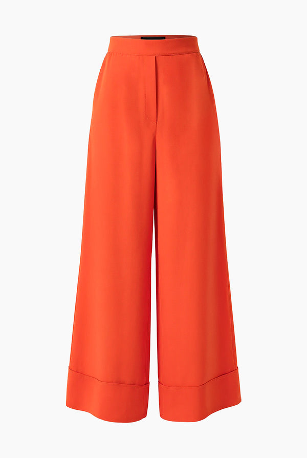 Pantalon naranja de pierna amplia