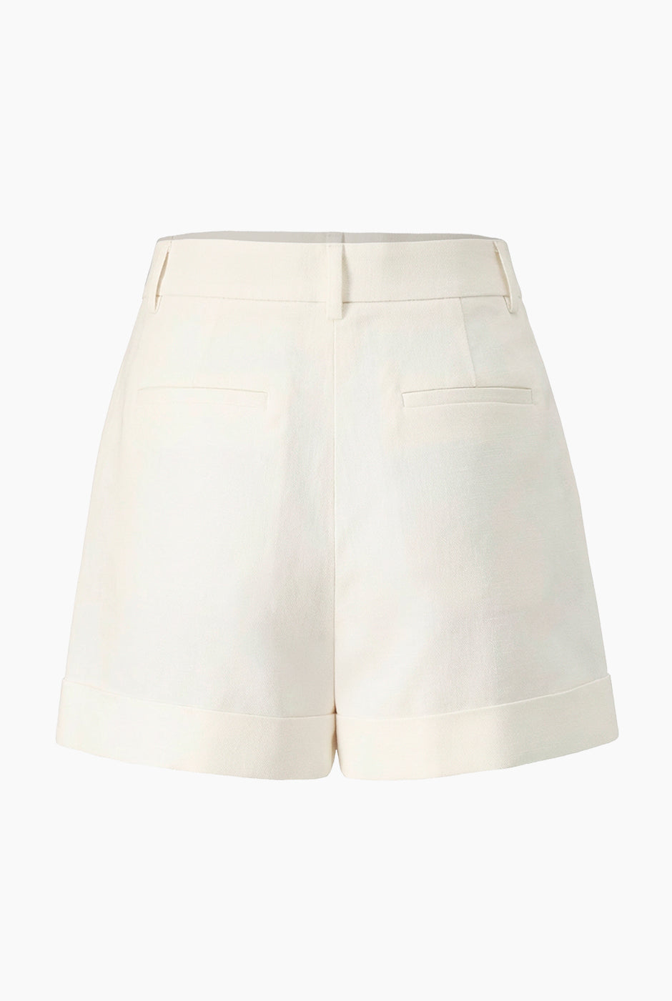 Short sastreado marfil con bolsillos y botón frontal