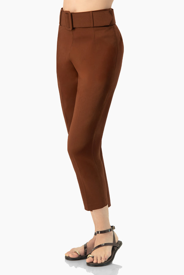 Pantalon recto con cinturon