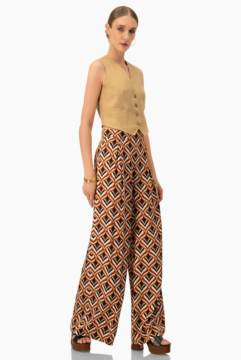 Pantalón estampado multicolor con cierre lateral y pinzas traseras
