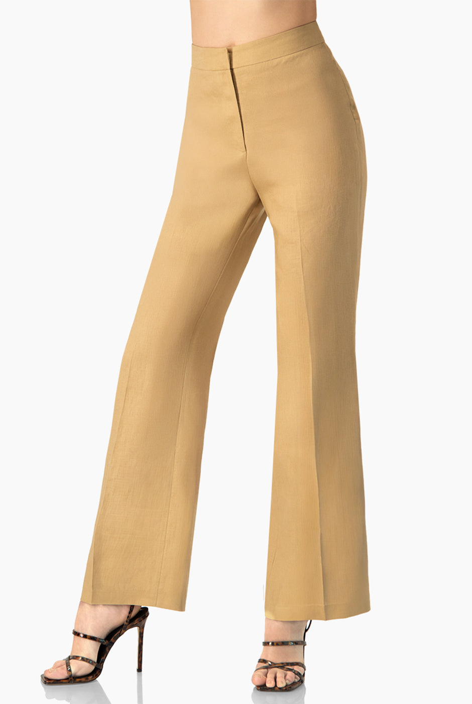 Pantalón beige recto de lino sin bolsillos