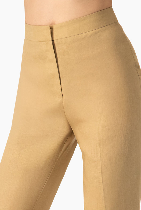 Pantalon liso sin bolsas recto