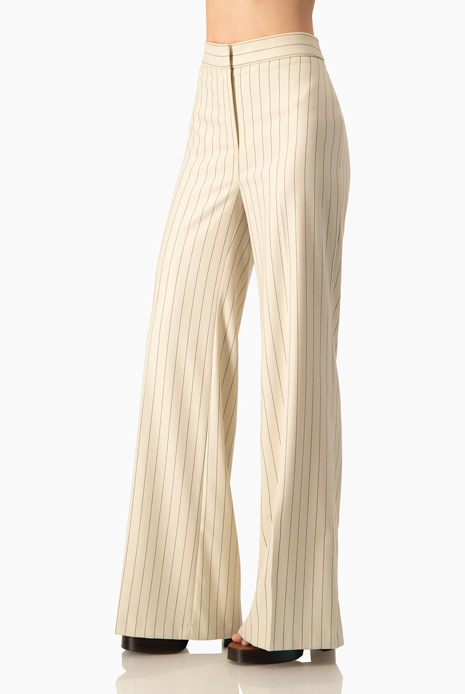 Pantalón beige a rayas verticales de pierna amplia sin bolsillos