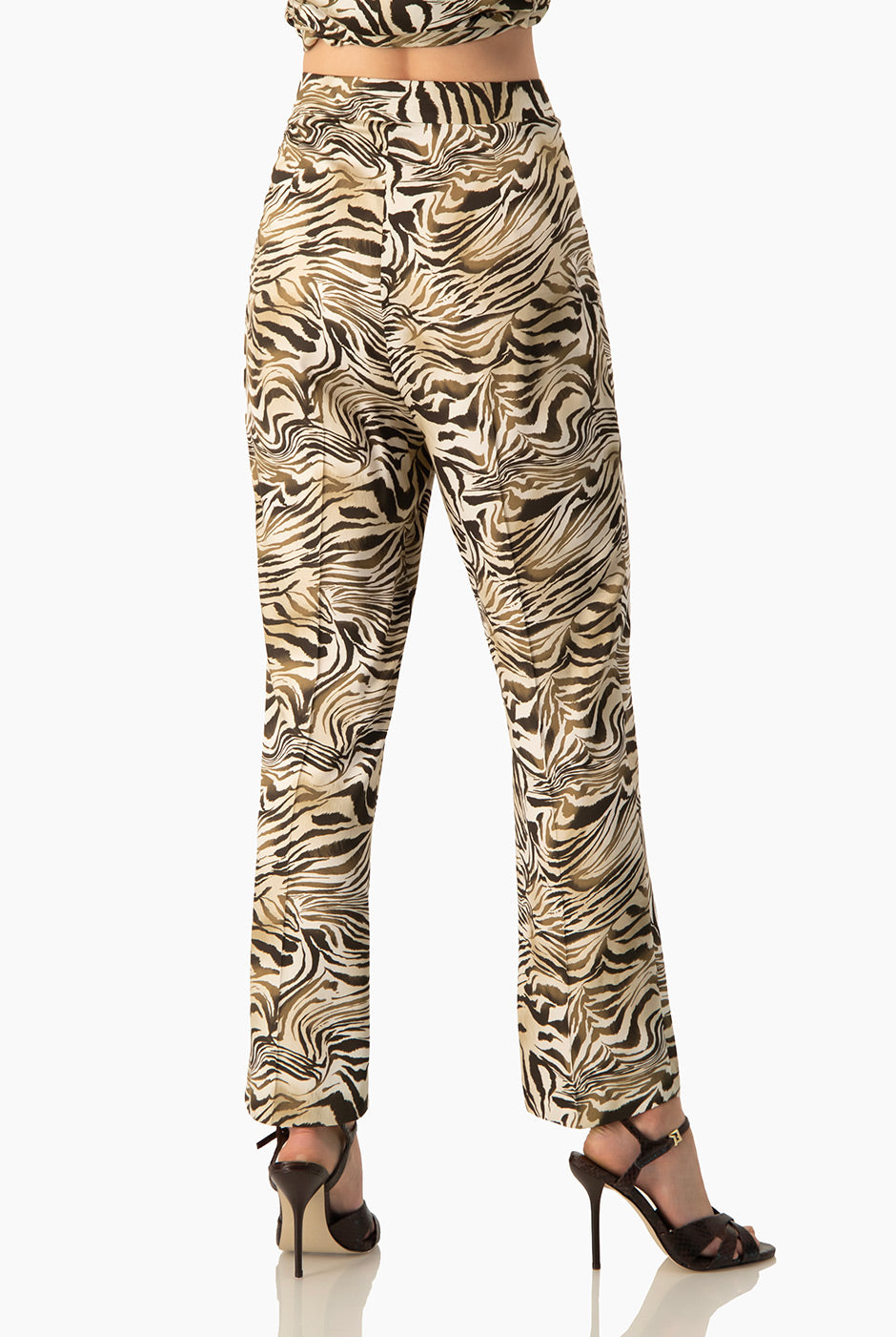 Pantalón capri estampado verde olivo, animal print