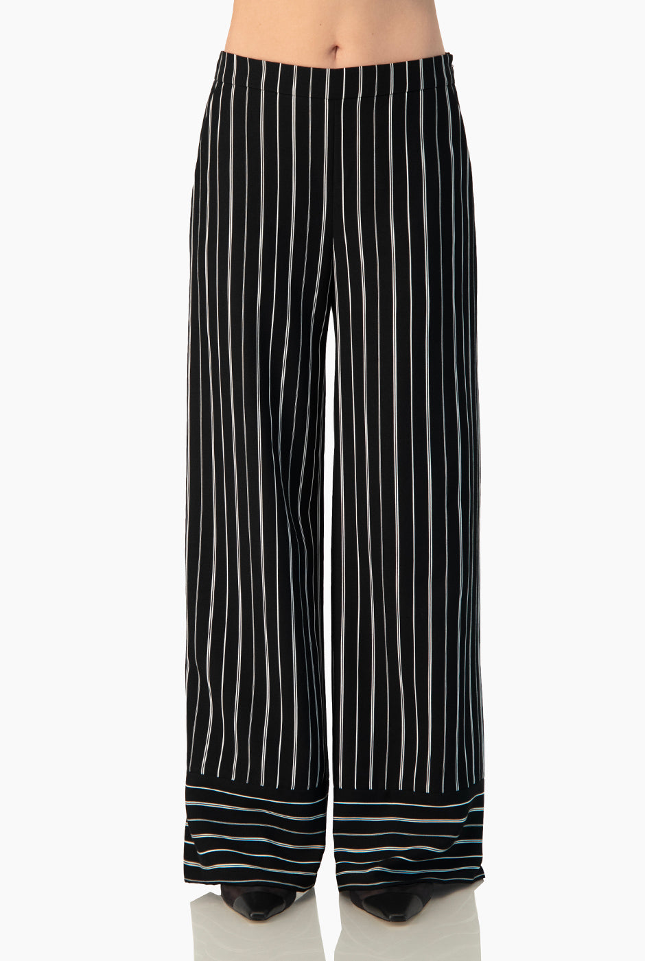 Pantalon a rayas pierna amplia