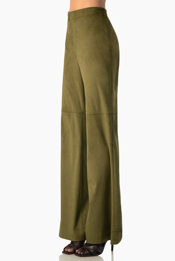 Pantalon Ivonne acampanado verde