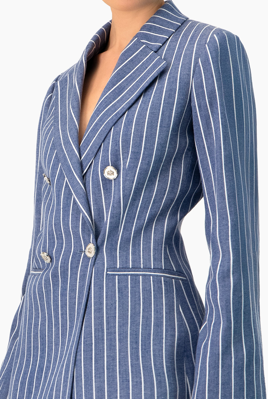 Blazer cruzado de rayas azul con doble botonadura