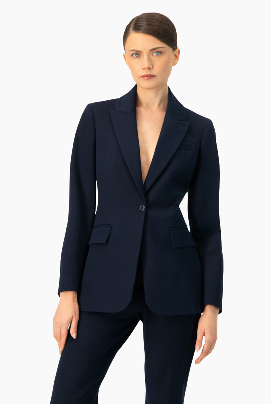 Saco Blazer Liso Azul Marino con Solapas y Bolsillos