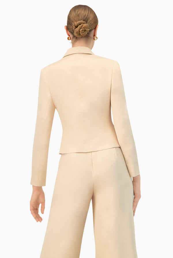 Saco sastreado un boton frontal