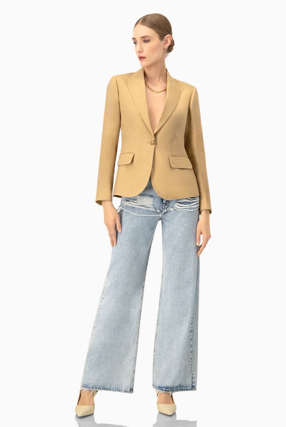 Saco sastreado beige de lino con botón frontal