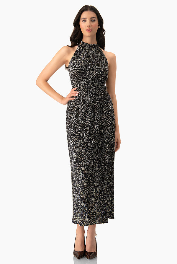 Vestido largo en tela plisada