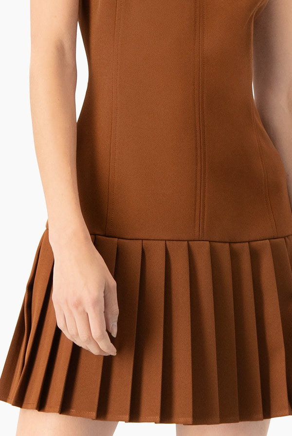 Vestido corto tableado