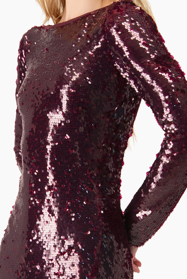 Vestido corto con lentejuelas