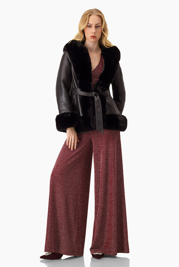 Jumpsuit vino y escote en V