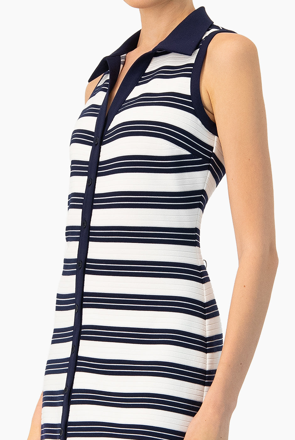 Vestido largo rayado sin mangas azul marino con escote en V