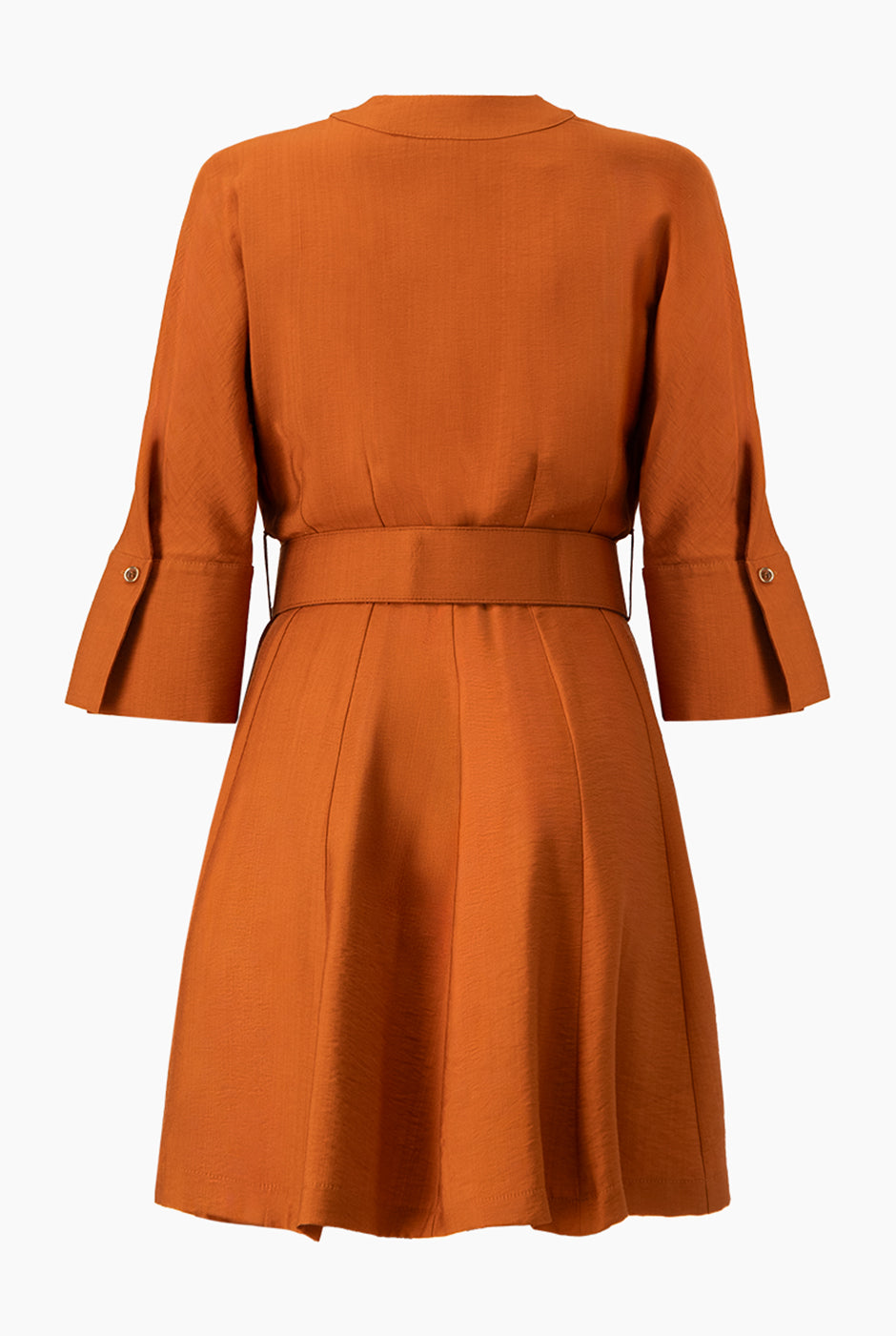 Vestido corto línea A café con cinturón y botones frontales