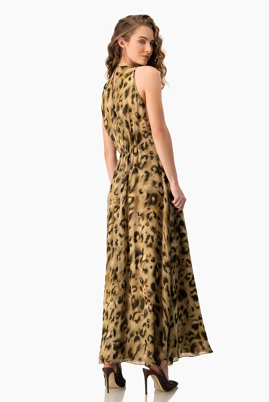 Vestido maxi estampado verde olivo sin mangas