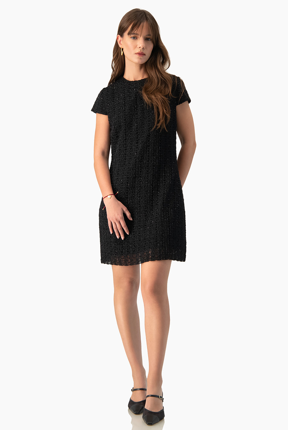 Vestido Ivonne corto negro con detalle de chaquira