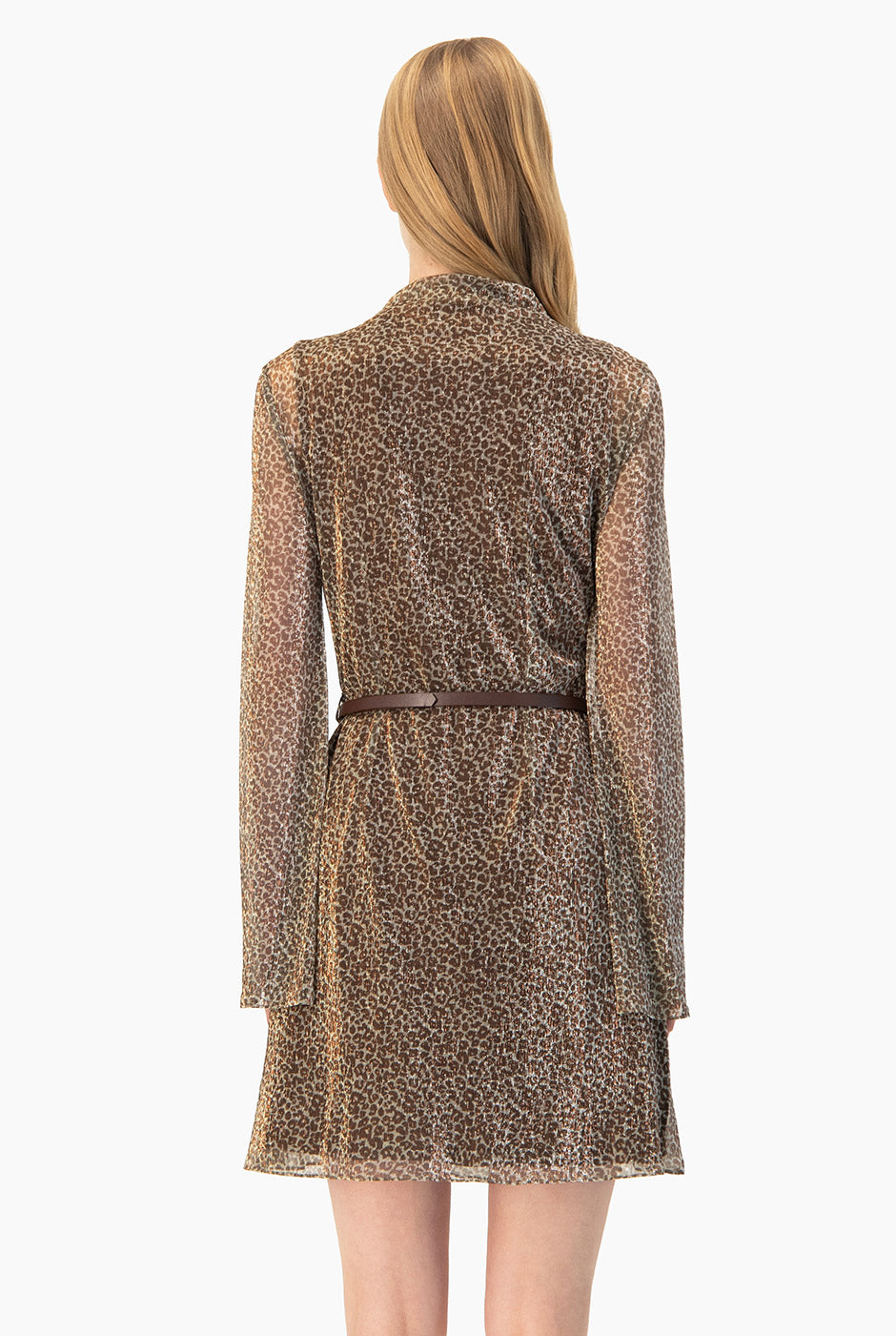Vestido corto Ivonne café con estampado animal print y mangas campana