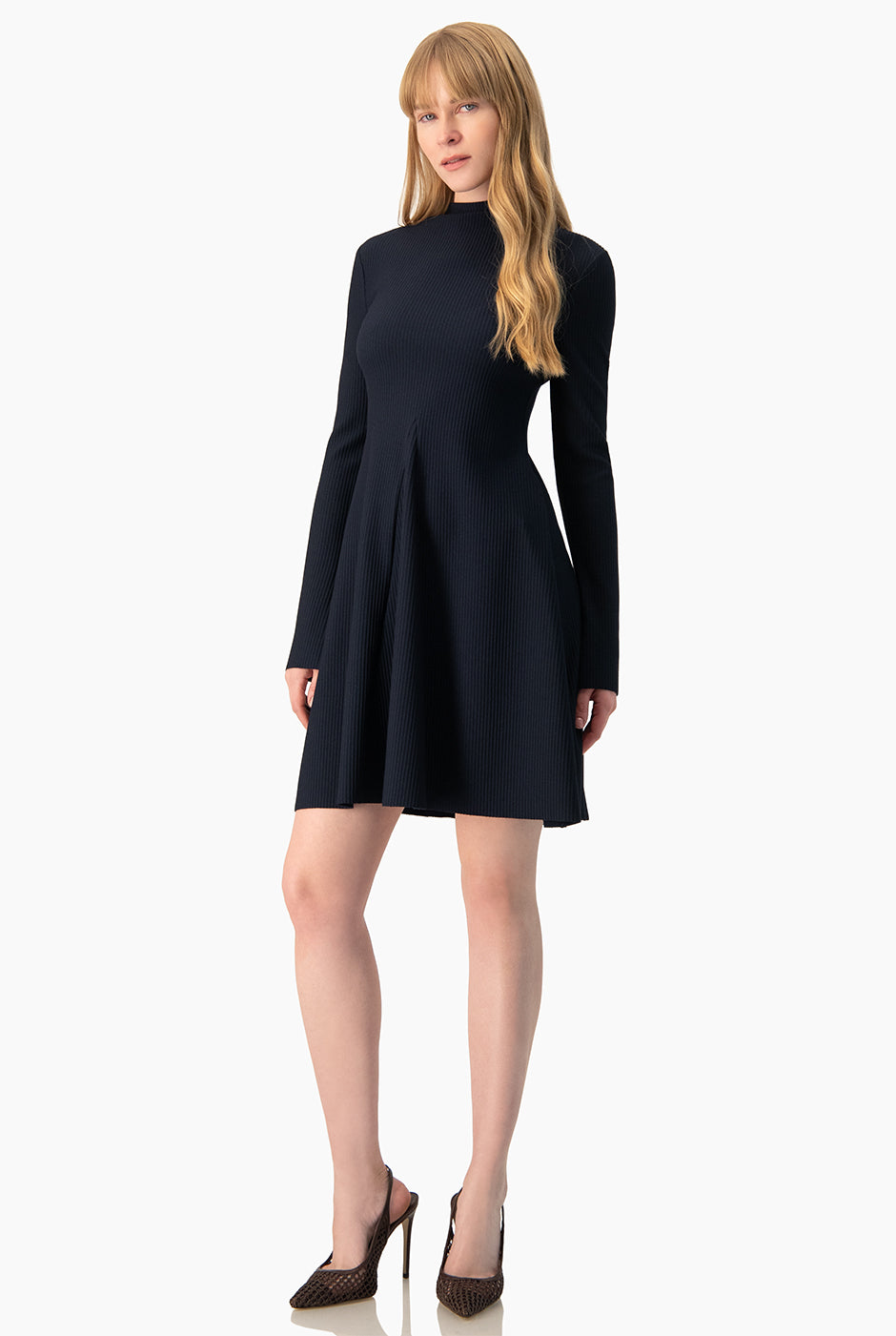Vestido Ivonne corto azul marino de manga larga
