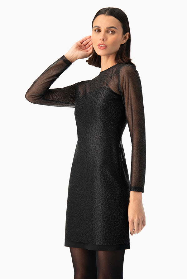 Vestido Ivonne corto en tono negro