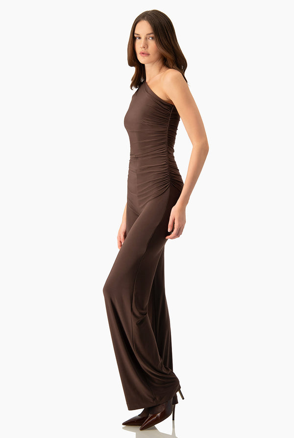 Jumpsuit Ivonne cafe de un hombro